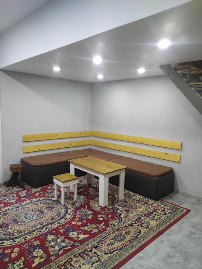"Stairs"Guest House Yerevan Bagian luar foto