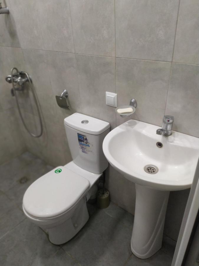 "Stairs"Guest House Yerevan Bagian luar foto