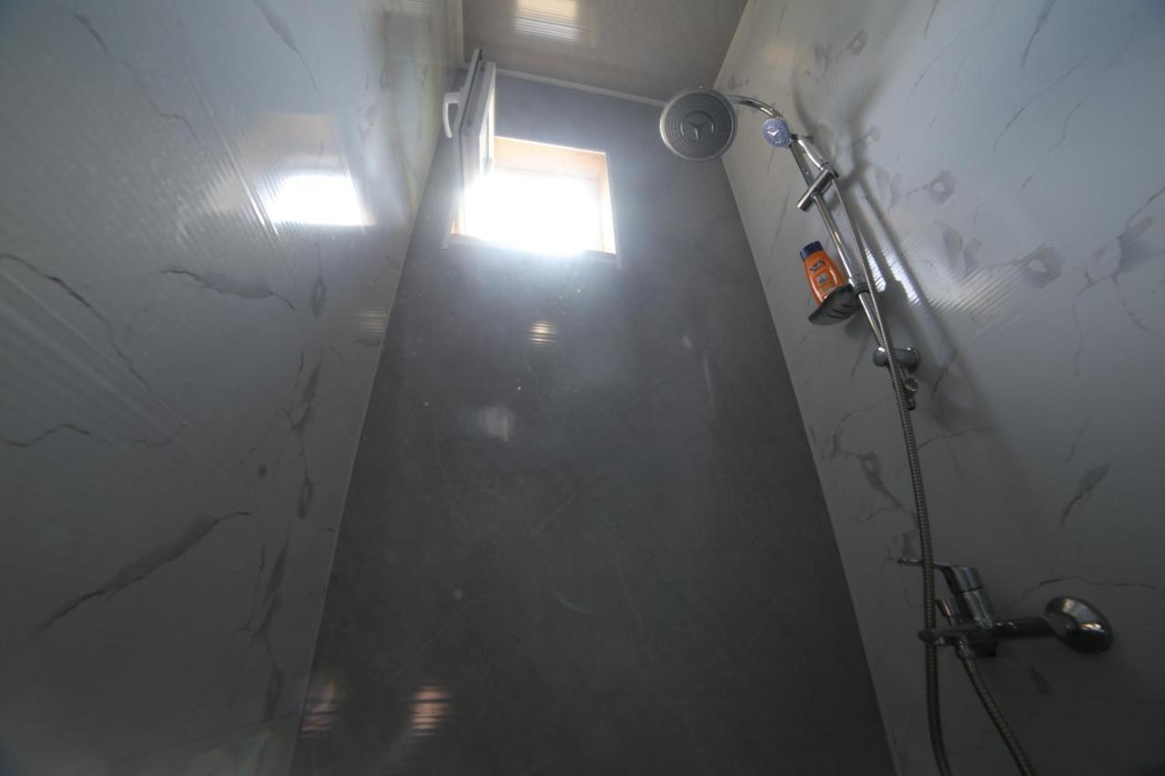 "Stairs"Guest House Yerevan Bagian luar foto