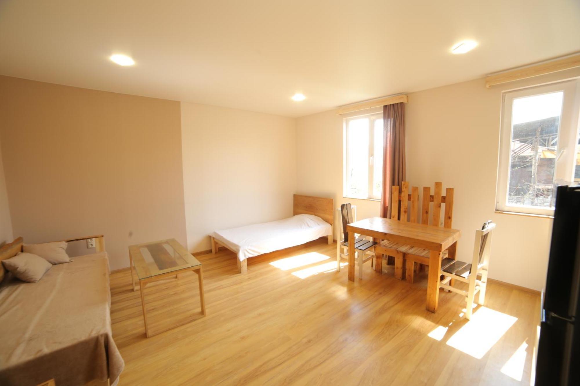 "Stairs"Guest House Yerevan Bagian luar foto